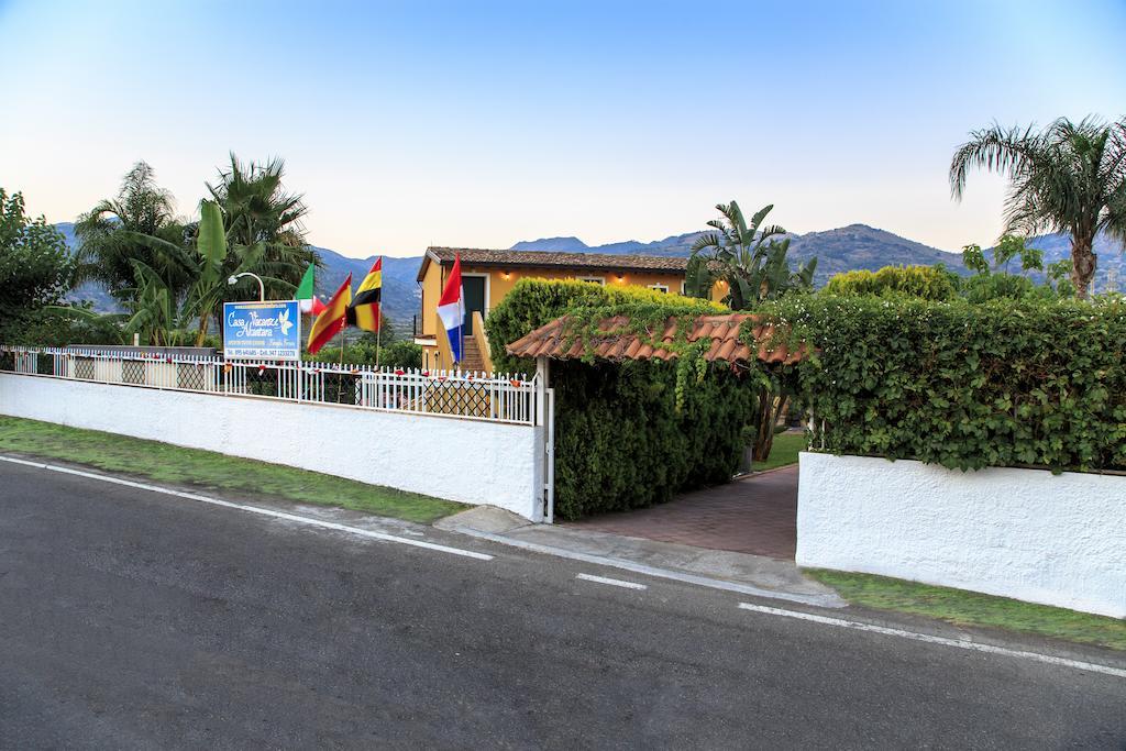 Casa Vacanze Alcantara Gaggi ภายนอก รูปภาพ