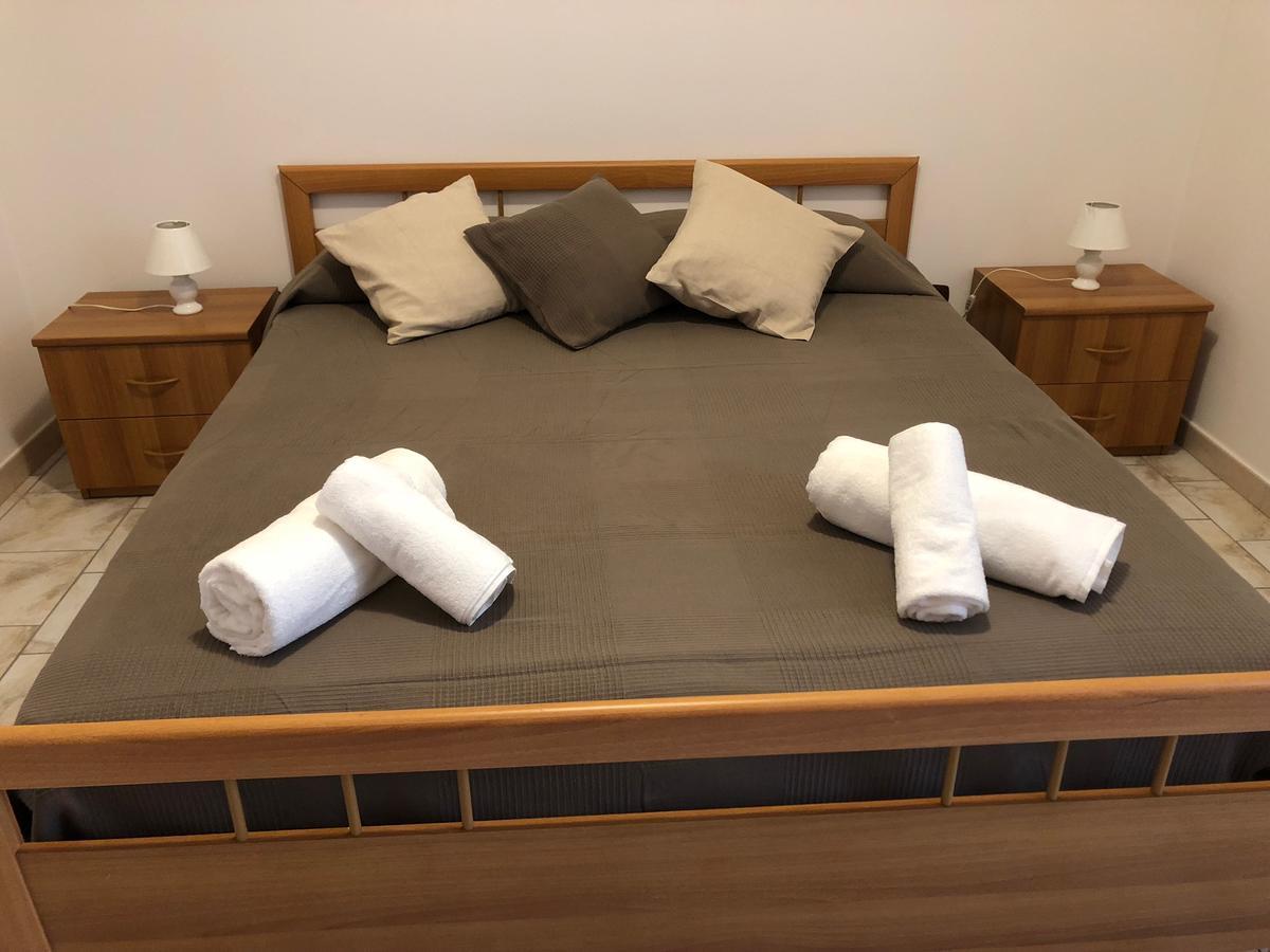 Casa Vacanze Alcantara Gaggi ภายนอก รูปภาพ