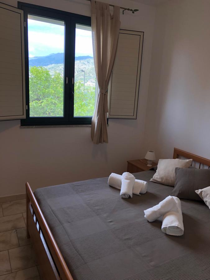 Casa Vacanze Alcantara Gaggi ภายนอก รูปภาพ