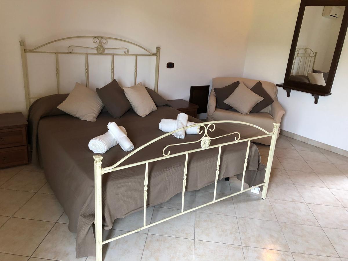 Casa Vacanze Alcantara Gaggi ภายนอก รูปภาพ